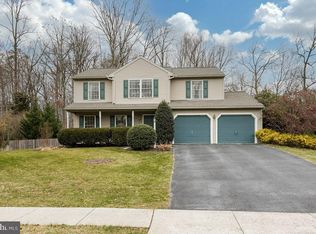 325 W Morlatton Rd, Douglassville, PA 19518