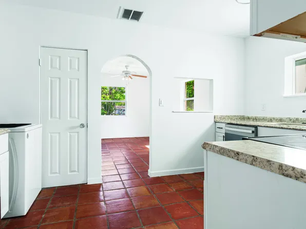 103 E Shannondale Road E, Cloud Lake, FL 33406