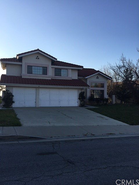 1st image of 975 Wynnewood Dr