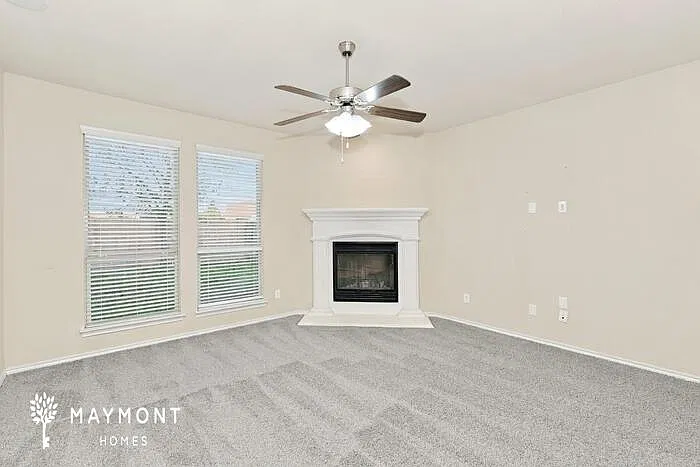 3 bed, 2.0 bath, 1844 sqft, $2,275 — Photo 4