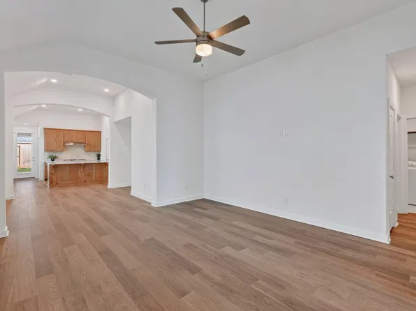 8947 Blackwoods Ct, Porter, TX 77365