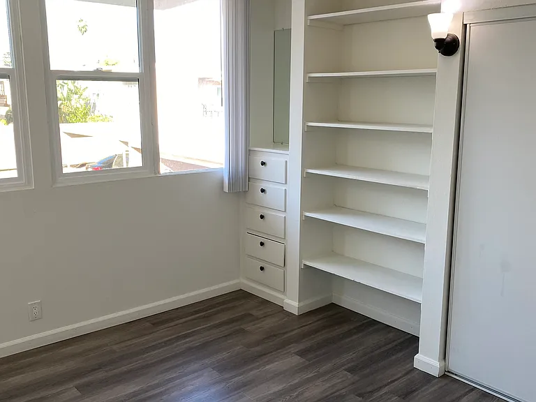 1014 W. Huntington Dr. — Photo 12