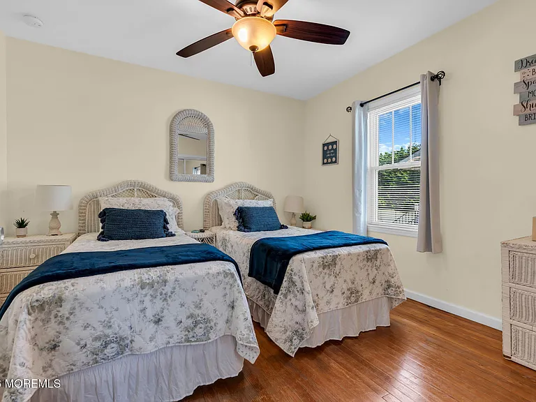 319 Arnold Ave — Photo 10