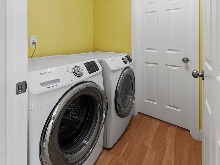 Laundry Room w/ a closet