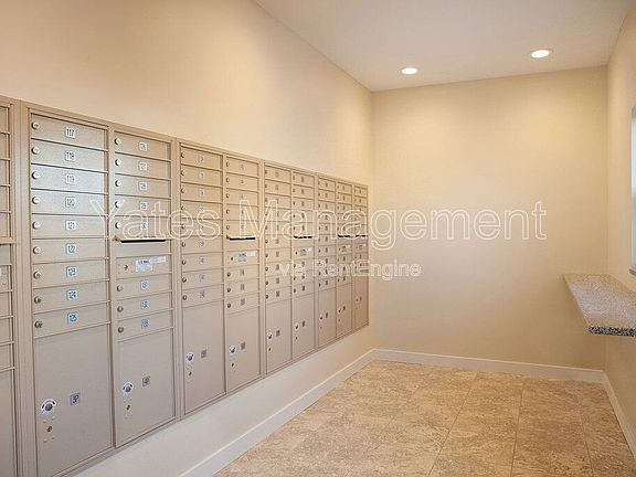 5th image of 213 Potomac Dr #5