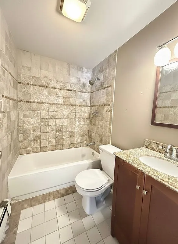1 bed, 1.0 bath, 500 sqft, $2,350 — Photo 4