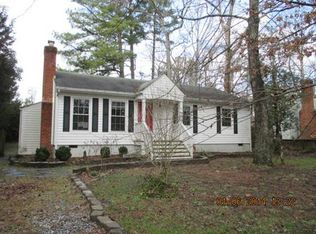 5206 Oakforest Dr, Chesterfield, VA 23832