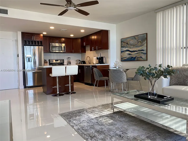 3505 S Ocean Dr #606 — Photo 9