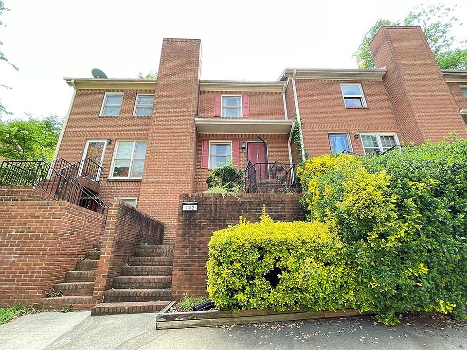 1st image of 142 Davis Mill Ct