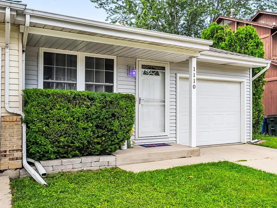 1110 Riverwood Dr