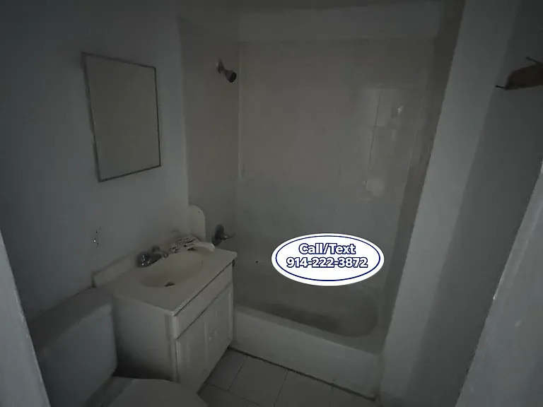 63 Oak St #2L — Photo 5