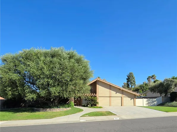 5872 Shaker Dr, Riverside, CA 92506
