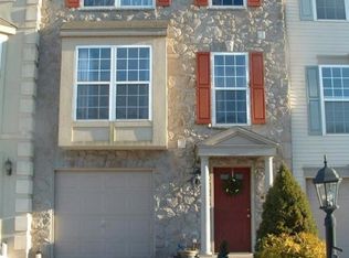 120 Fisher Dr, York, PA