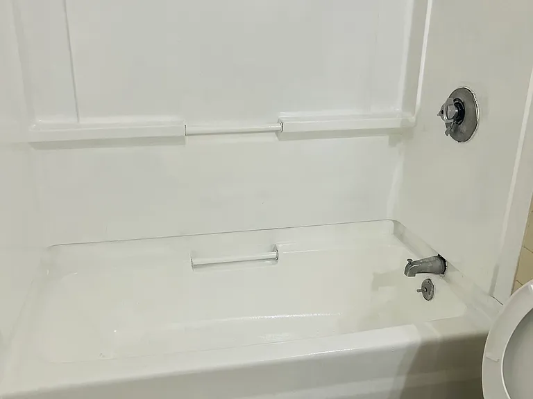 526 Western Ave #13 — Photo 9