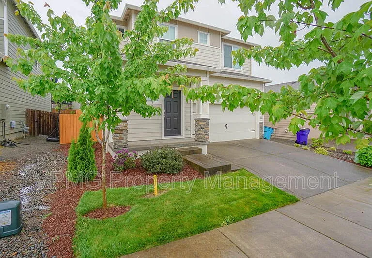 1423 W 16th Ave — Photo 2