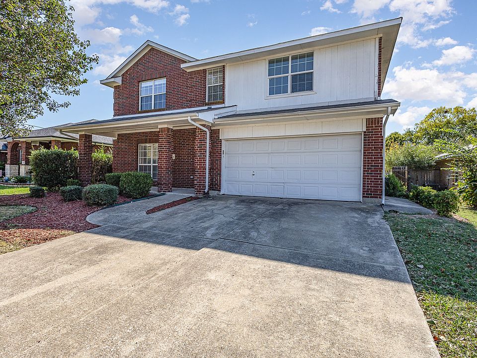 1st image of 102 Harvest Bend Dr