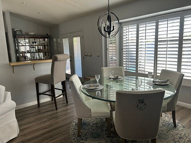 Open floor plan dining area