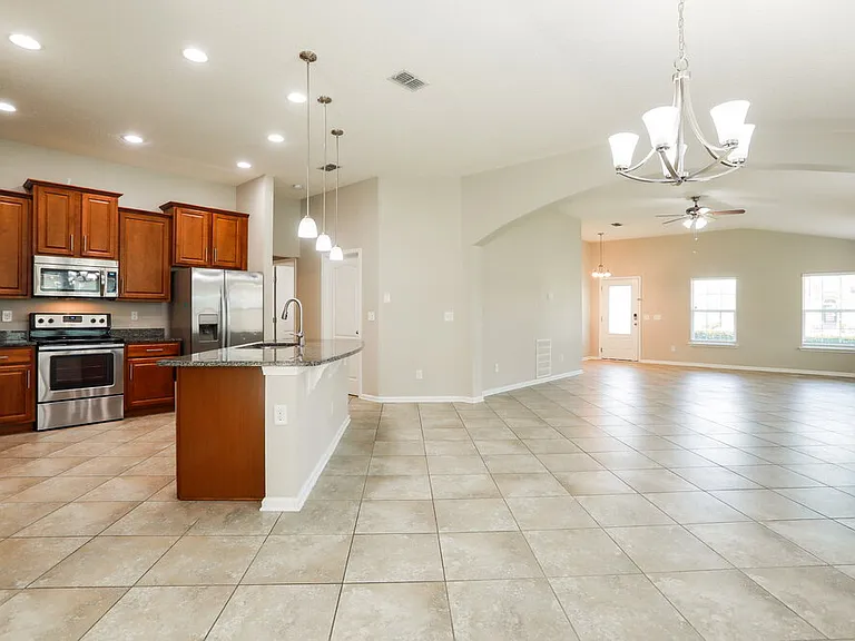 252 Colorado Springs Way — Photo 8
