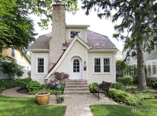 471 Comstock Pl, Highland Park, IL