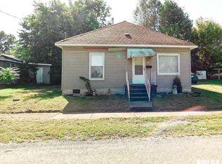 802 Barham Ave, Johnston City, IL 62951