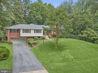 9505 Old Spring Rd, Kensington, MD 20895