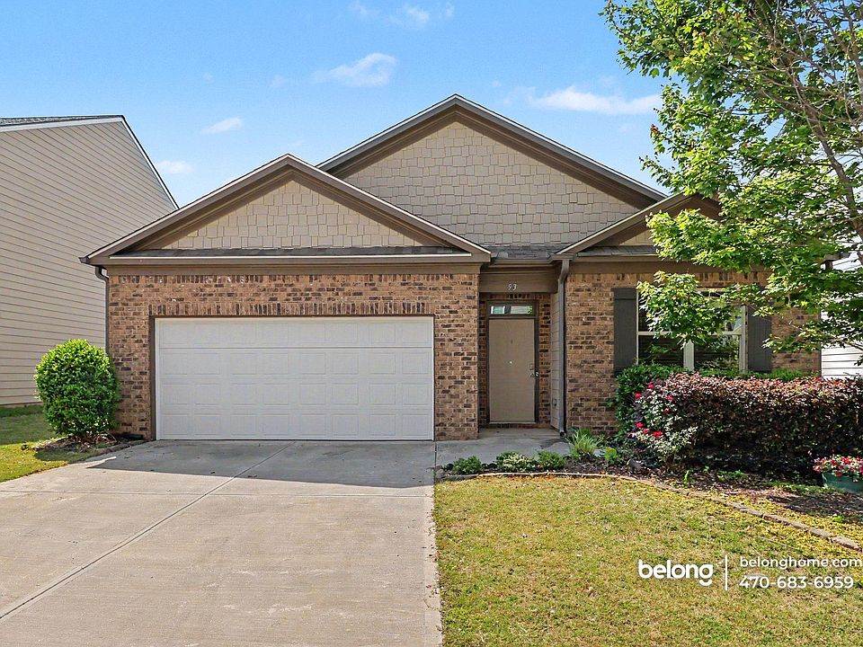1st image of 93 Maple Brook Dr