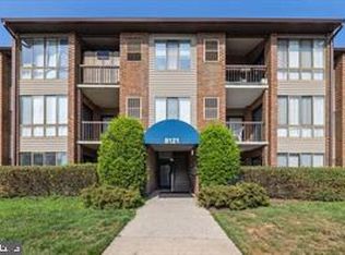 8121 Needwood Rd APT 102, Derwood, MD 20855