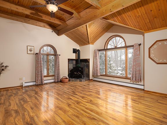 2nd image of 1001 Buck Hill Drive