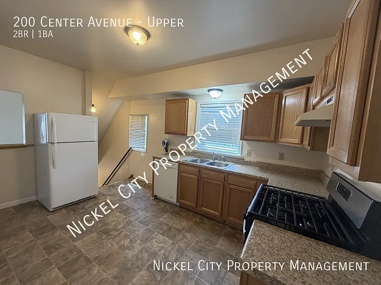 200 Center Ave #UPPER — Photo 7