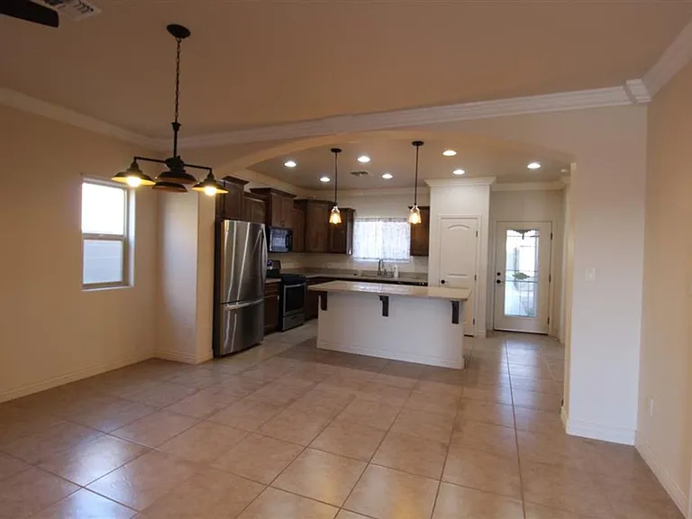8218 E Paraiso Pkwy — Photo 3