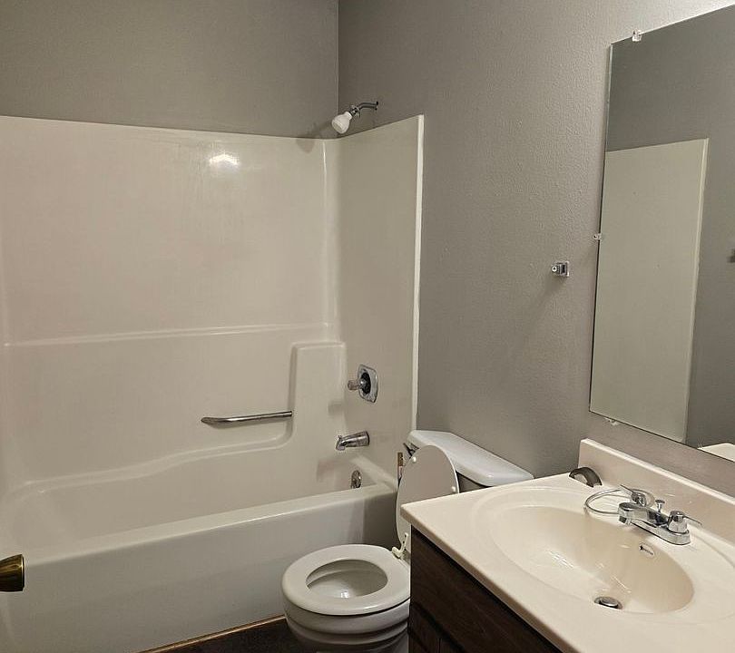 1st image of 720 Monroe St APT A2