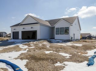 260 Bailey Cir, Waukee, IA 50263