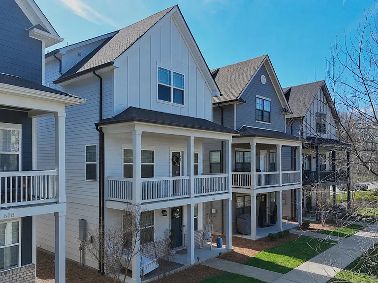 616 Parkvue Place Dr — Photo 4
