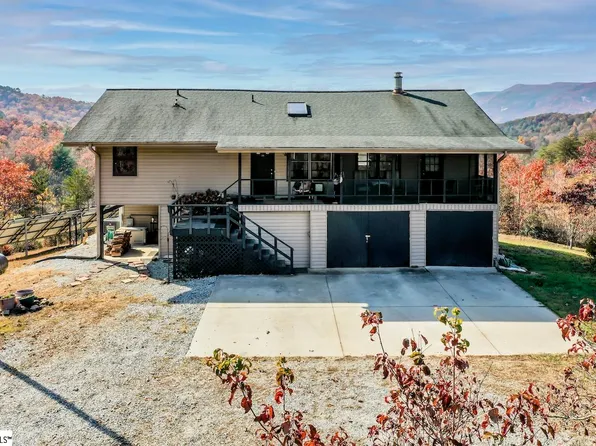 251 Deer Fork Ln, Marietta, SC 29661