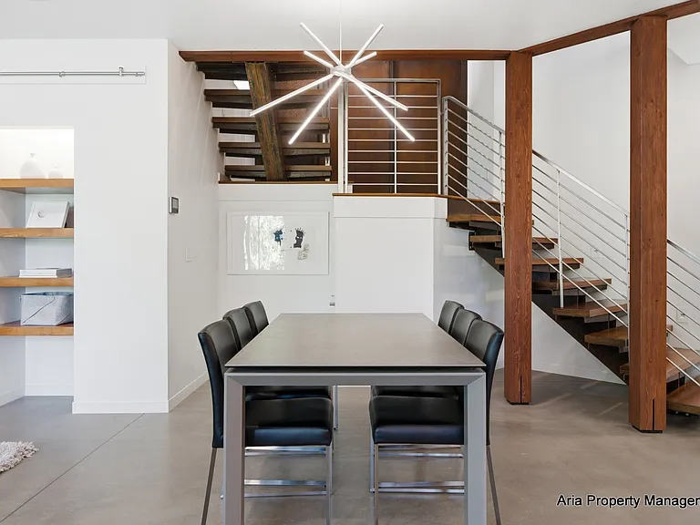 2709 NW Bullfinch Pl — Photo 44