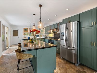 569 Keolu Dr APT C, Kailua, HI, 96734