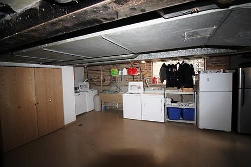 2nd image of 9125 Skokie Blvd APT 2