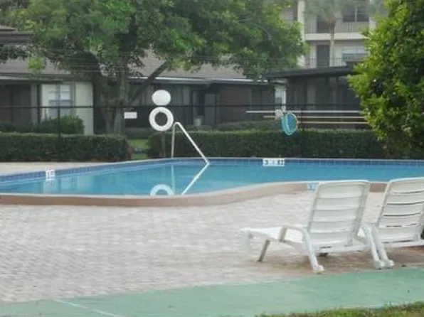 2452 Enterprise Rd APT 2001, Clearwater, FL 33763