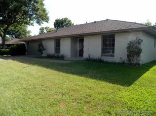 4910 Spring Creek Rd, Arlington, TX 76017