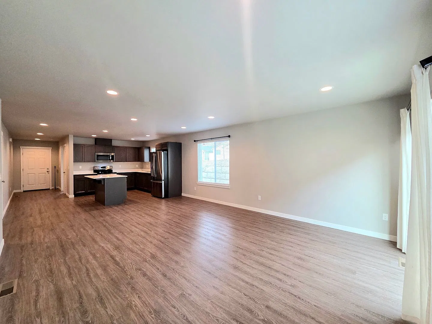 Modern 3 Bed / 2 Bath Rambler | Fully Fenced Yard + 2-Car Garage | Newer Neighborhood — Photo 2