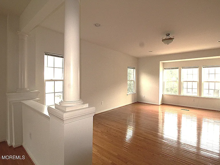 54 Pate Dr — Photo 5