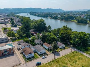 301 McDonald Ave, South Charleston, WV 25309