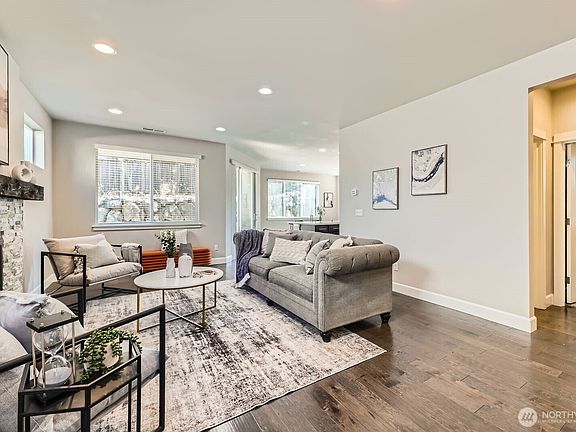 5th image of 8458 73rd Street NE