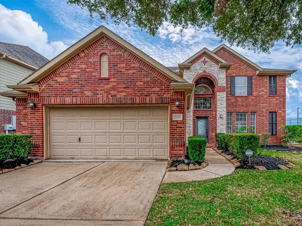 2207 Daroca Drive, League City, TX 77573