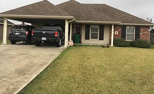Front Porch/Carport
