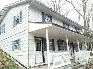 2805 Little Sand Run Rd, Buckhannon, WV 26201