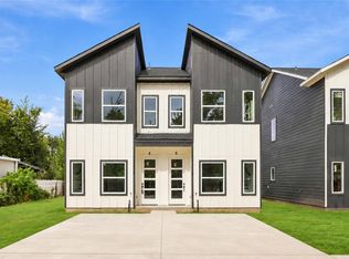 7221 Sandra St #A-b, Houston, TX 77028