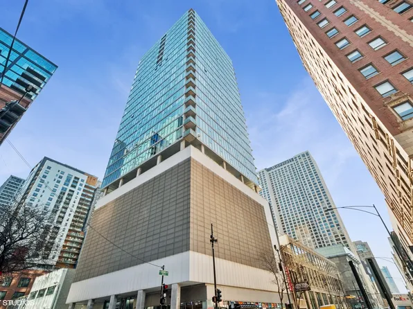 550 N St Clair St APT 2603, Chicago, IL 60611