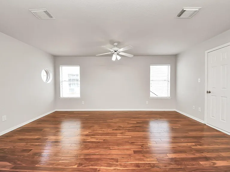 1611 Barton Creek Trl — Photo 36