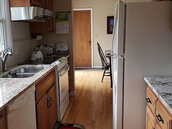 Granite kitchen